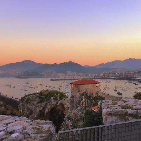 Castro Holidays - Vistas Mar Y Monte Centrico Garaje Gratis Castro Urdiales Buitenkant foto
