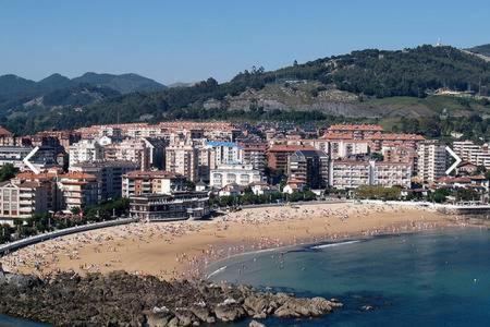 Castro Holidays - Vistas Mar Y Monte Centrico Garaje Gratis Castro Urdiales Buitenkant foto